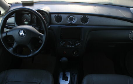 Mitsubishi Outlander III рестайлинг 3, 2003 год, 525 000 рублей, 9 фотография