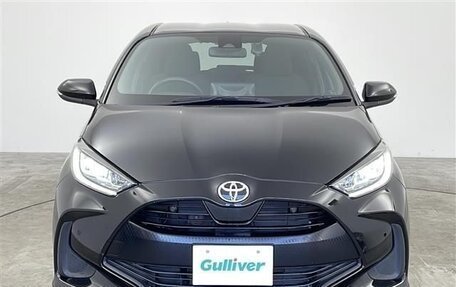 Toyota Yaris, 2021 год, 760 000 рублей, 2 фотография