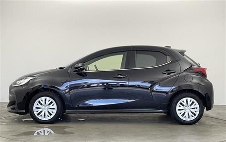 Toyota Yaris, 2021 год, 760 000 рублей, 8 фотография