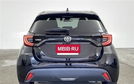 Toyota Yaris, 2021 год, 760 000 рублей, 5 фотография