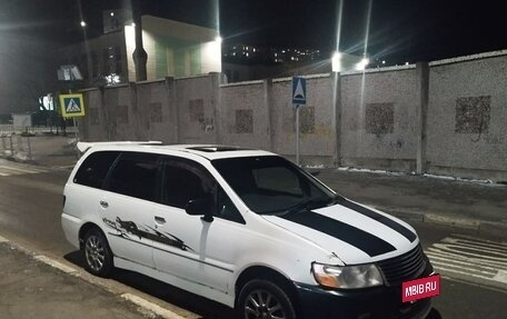 Nissan Bassara, 2001 год, 190 000 рублей, 5 фотография