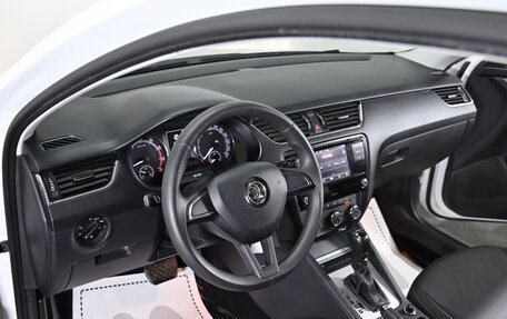 Skoda Octavia, 2018 год, 1 249 000 рублей, 10 фотография