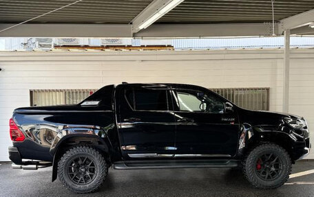 Toyota Hilux VIII, 2024 год, 4 500 000 рублей, 10 фотография