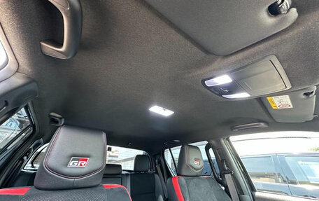 Toyota Hilux VIII, 2024 год, 4 500 000 рублей, 15 фотография