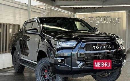 Toyota Hilux VIII, 2024 год, 4 500 000 рублей, 2 фотография