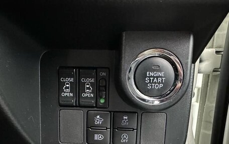 Toyota Tank I, 2020 год, 850 000 рублей, 17 фотография