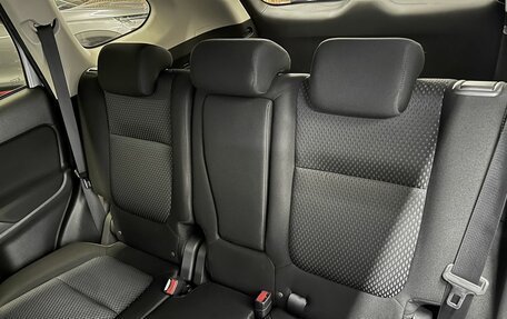 Mitsubishi Outlander III рестайлинг 3, 2017 год, 1 595 000 рублей, 10 фотография