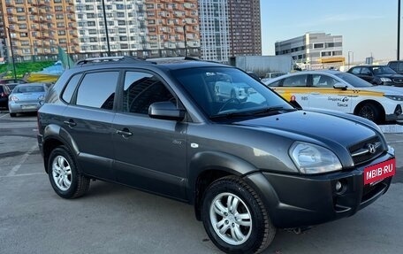 Hyundai Tucson III, 2007 год, 850 000 рублей, 2 фотография