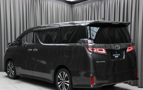 Toyota Vellfire II, 2018 год, 4 500 000 рублей, 6 фотография