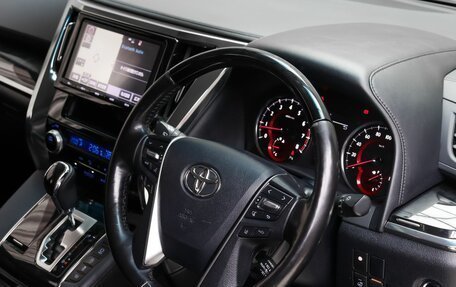 Toyota Vellfire II, 2018 год, 4 500 000 рублей, 11 фотография