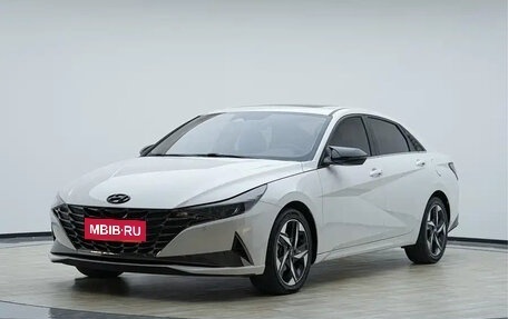 Hyundai Elantra, 2022 год, 1 190 000 рублей, 1 фотография