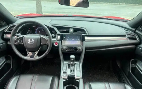 Honda Civic IX, 2021 год, 1 099 000 рублей, 11 фотография