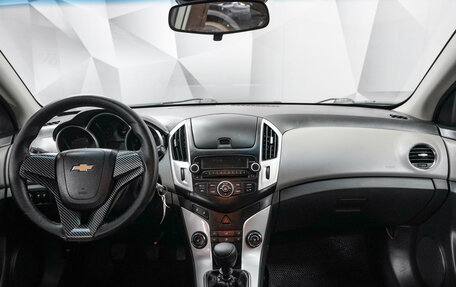 Chevrolet Cruze II, 2014 год, 949 000 рублей, 10 фотография