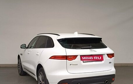 Jaguar F-Pace, 2016 год, 2 850 000 рублей, 7 фотография