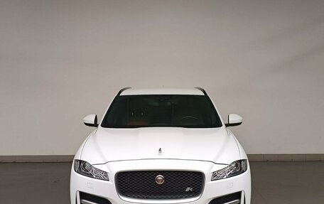 Jaguar F-Pace, 2016 год, 2 850 000 рублей, 2 фотография