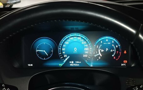 Jaguar F-Pace, 2016 год, 2 850 000 рублей, 17 фотография