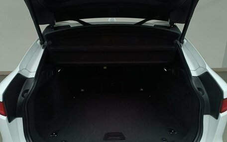 Jaguar F-Pace, 2016 год, 2 850 000 рублей, 29 фотография