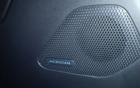 Jaguar F-Pace, 2016 год, 2 850 000 рублей, 22 фотография