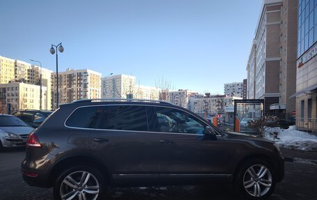 Volkswagen Touareg III, 2012 год, 1 985 000 рублей, 7 фотография