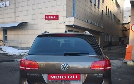 Volkswagen Touareg III, 2012 год, 1 985 000 рублей, 2 фотография