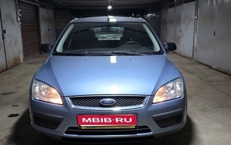 Ford Focus II рестайлинг, 2005 год, 575 000 рублей, 2 фотография