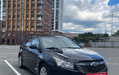 Chevrolet Cruze II, 2012 год, 650 000 рублей, 4 фотография