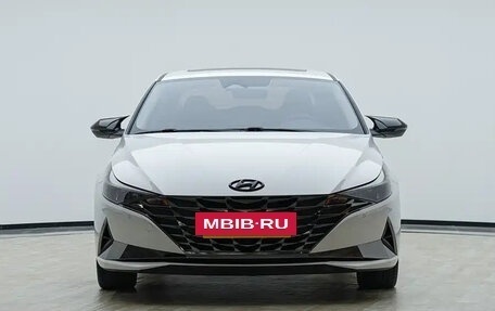 Hyundai Elantra, 2022 год, 1 190 000 рублей, 2 фотография