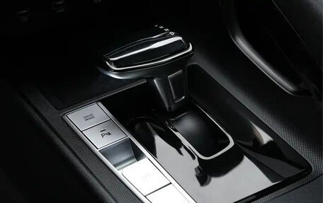 Hyundai Elantra, 2022 год, 1 190 000 рублей, 15 фотография