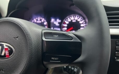 KIA Rio IV, 2017 год, 1 370 000 рублей, 20 фотография