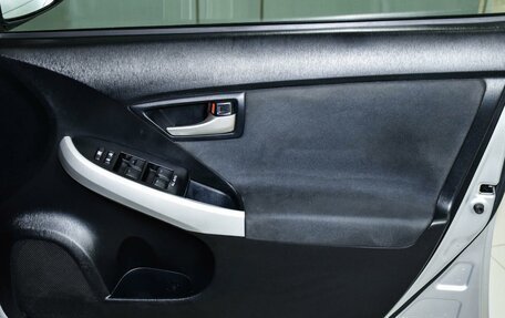 Toyota Prius, 2012 год, 1 199 000 рублей, 19 фотография