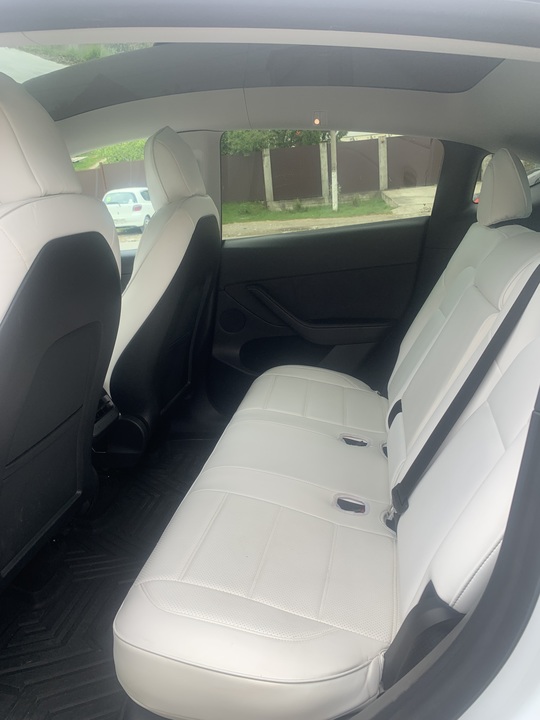 Tesla Model Y I, 2021 год, 4 400 000 рублей, 14 фотография