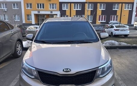 KIA Rio III рестайлинг, 2015 год, 1 000 000 рублей, 1 фотография