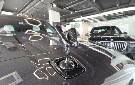 Rolls-Royce Cullinan, 2026 год, 72 000 000 рублей, 16 фотография