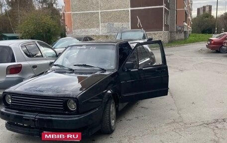 Volkswagen Golf II, 1985 год, 99 000 рублей, 2 фотография