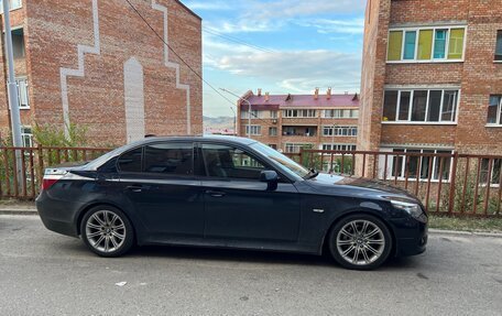 BMW 5 серия, 2007 год, 1 700 000 рублей, 3 фотография