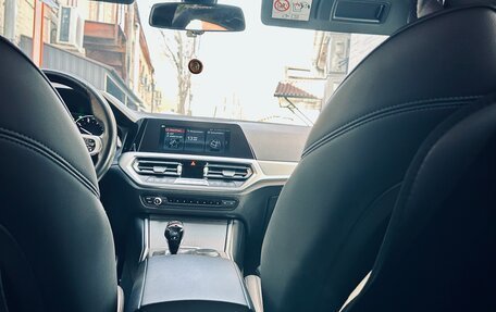 BMW 3 серия, 2019 год, 3 299 700 рублей, 17 фотография