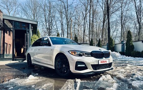 BMW 3 серия, 2019 год, 3 299 700 рублей, 26 фотография