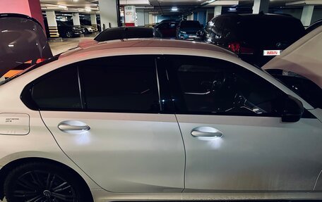 BMW 3 серия, 2019 год, 3 299 700 рублей, 31 фотография