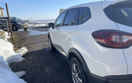 Renault Kaptur I рестайлинг, 2017 год, 1 050 000 рублей, 3 фотография