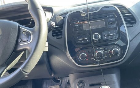 Renault Kaptur I рестайлинг, 2017 год, 1 050 000 рублей, 13 фотография