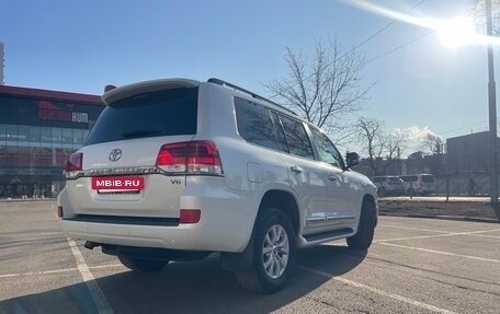 Toyota Land Cruiser 200, 2018 год, 5 650 000 рублей, 5 фотография