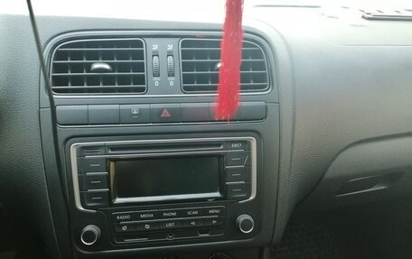 Volkswagen Polo VI (EU Market), 2018 год, 1 200 000 рублей, 6 фотография