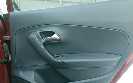 Volkswagen Polo VI (EU Market), 2018 год, 1 200 000 рублей, 11 фотография