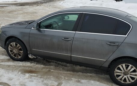 Volkswagen Passat B6, 2006 год, 650 000 рублей, 6 фотография