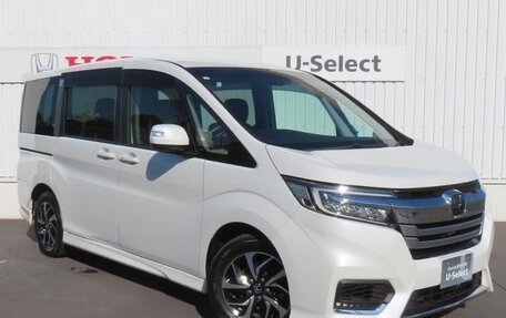 Honda Stepwgn IV, 2021 год, 1 950 000 рублей, 2 фотография