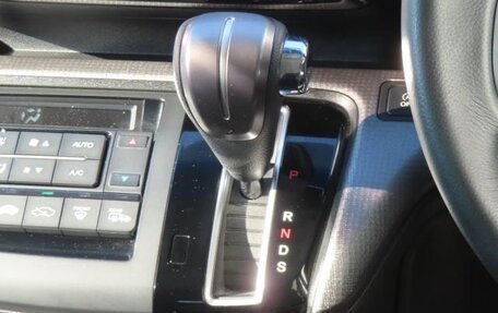 Honda Stepwgn IV, 2021 год, 1 950 000 рублей, 15 фотография