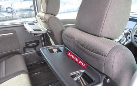 Honda Stepwgn IV, 2021 год, 1 950 000 рублей, 12 фотография