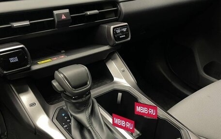 Toyota RAV4, 2025 год, 4 640 000 рублей, 19 фотография