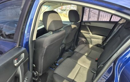 Mazda 3, 2011 год, 850 000 рублей, 15 фотография