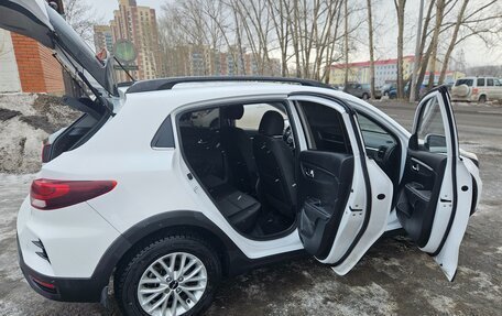 KIA Rio IV, 2022 год, 1 780 000 рублей, 7 фотография